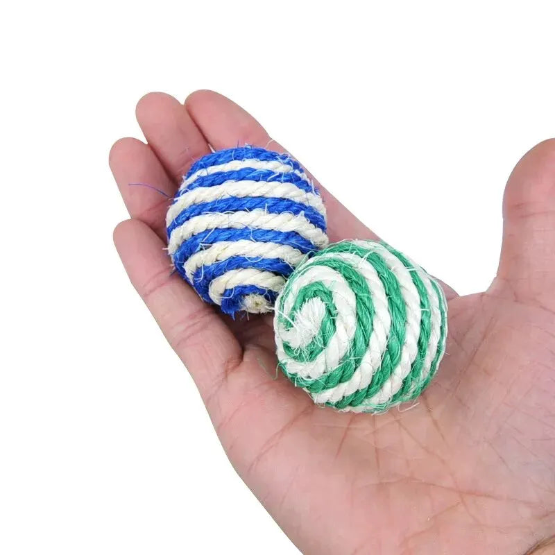 Lot de 4 balles en sisal pour chat